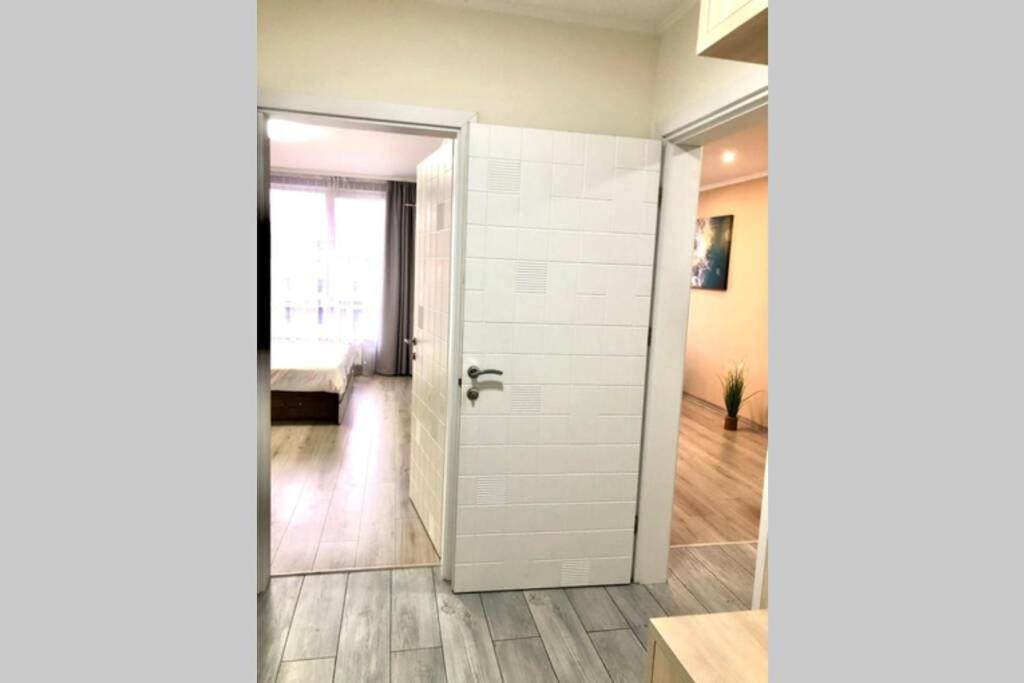 Новобудова Місто Трав, Р-Н Вікторії Гарденс Appartement Lviv Buitenkant foto